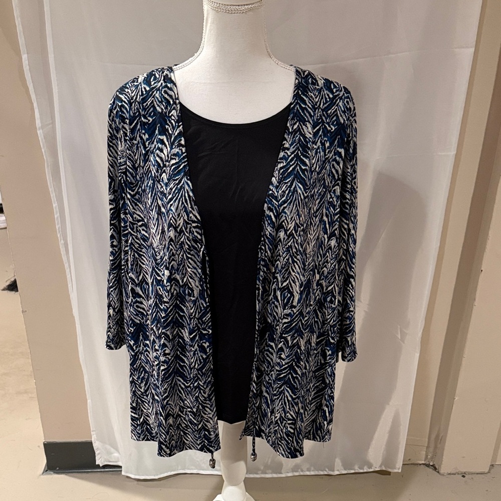 Notations Blue and White Patterned Blouse and Cardigan